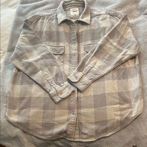 Aerie Gray Plaid Button Down Shirt